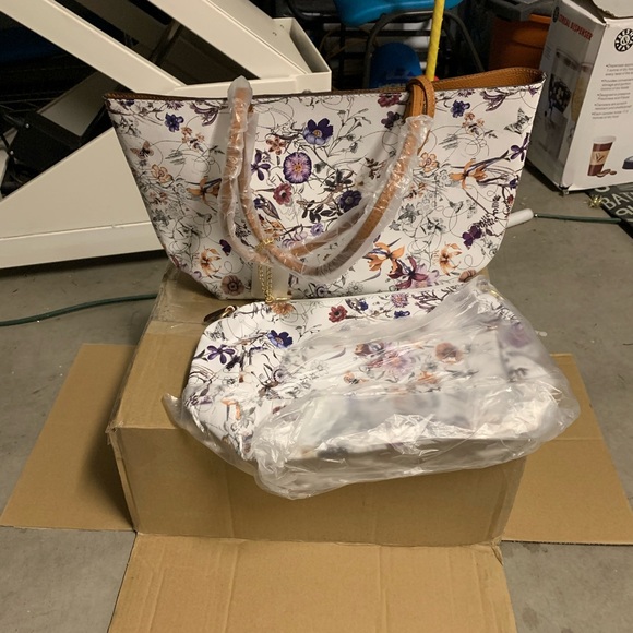 MKF Collection Purses New!!! - Picture 3 of 7